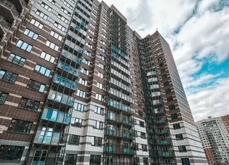 Продам 3-комнатную квартиру, 73.5 м2, Воронеж, улица Маршала Одинцова, 25Бпоз35, ЖК Лазурный