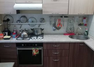 Продам 2-комнатную квартиру, 46.2 м2, поселок Майский, улица 9-й Пятилетки, 5