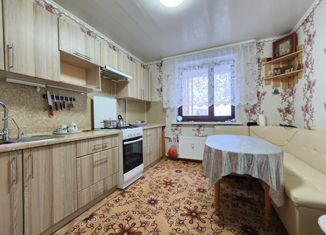 Двухкомнатная квартира на продажу, 53.3 м2, поселок городского типа Актюбинский, улица Комарова, 13