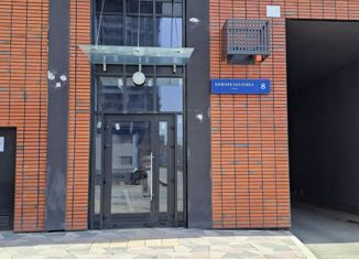 Продается 3-ком. квартира, 78 м2, Москва, станция Новохохловская, улица Нижняя Хохловка, 8