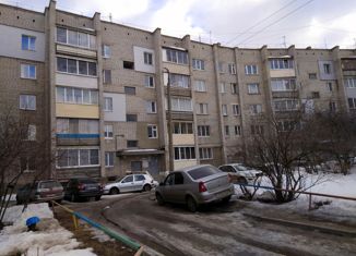 Продается 3-ком. квартира, 65 м2, Рязань, 1-я Красная улица, 28, район Красный