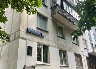 Продается двухкомнатная квартира, 37.5 м2, Москва, 6-я Кожуховская улица, 15, станция Дубровка