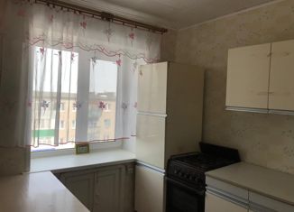 Продам 1-ком. квартиру, 32 м2, Дюртюли, улица Василия Горшкова, 3