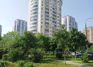 Продается 1-комнатная квартира, 45 м2, Москва, Лухмановская улица, 15, метро Лухмановская