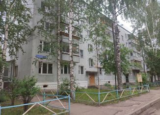Продам 2-комнатную квартиру, 44 м2, Сыктывкар, улица Малышева, 15, район Орбита