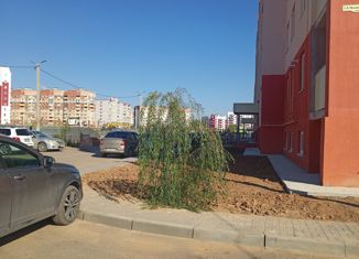 Продажа офиса, 24.5 м2, Волжский, улица С.Р. Медведева, 57