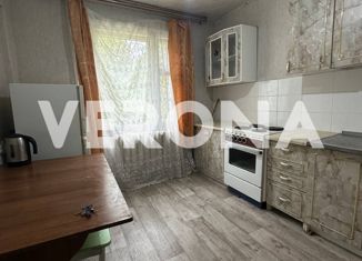 Продам 1-комнатную квартиру, 34 м2, Иркутская область, микрорайон Строителей, 7