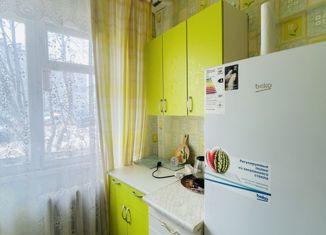 Продажа 2-ком. квартиры, 42 м2, Кировск, Ленинградская улица, 24