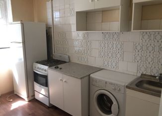 Продам трехкомнатную квартиру, 58.6 м2, Щёкино, улица Гагарина, 8