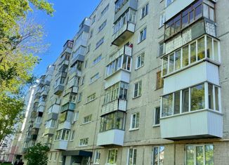 Продается 2-ком. квартира, 54 м2, Ульяновск, Камышинская улица, 43