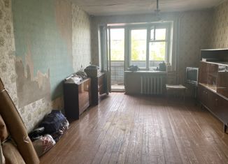 Продается 2-комнатная квартира, 48 м2, Екатеринбург, улица Белинского, 216, метро Чкаловская