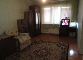 Сдам в аренду 1-комнатную квартиру, 32 м2, Самара, улица Антонова-Овсеенко, 93А, Советский район