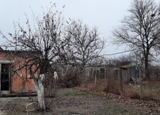 Продам дом, 80 м2, поселок городского типа Комсомольский, улица Кирова