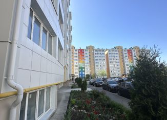Двухкомнатная квартира на продажу, 60.6 м2, Ставропольский край, Никольская улица, 21к5