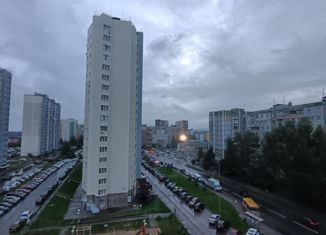 Продается двухкомнатная квартира, 66 м2, Нижний Новгород, метро Московская, улица Богдановича, 4