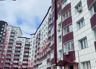 Продам трехкомнатную квартиру, 76 м2, Якутск, 203-й микрорайон, 36, 203-й микрорайон