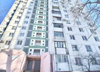 Продаю трехкомнатную квартиру, 60 м2, Волгоград, улица Никитина, 133, Кировский район