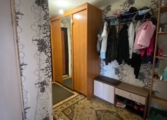 Продаю двухкомнатную квартиру, 51.4 м2, Бабаево, улица Карла Маркса, 34