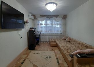 Продажа двухкомнатной квартиры, 43 м2, Элиста, 4-й микрорайон, 4, 4-й микрорайон