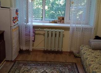 Продаю комнату, 100 м2, Евпатория, проспект Ленина, 48/4