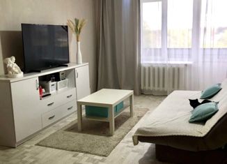 Продам четырехкомнатную квартиру, 80.7 м2, посёлок Ува, улица Карла Маркса, 27А