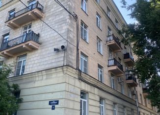 Продается двухкомнатная квартира, 55.6 м2, Санкт-Петербург, улица Полярников, 5, метро Ломоносовская