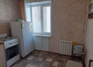 Продается однокомнатная квартира, 32 м2, Новотроицк, Комсомольский проспект, 44