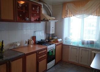 Продается двухкомнатная квартира, 48 м2, Белорецк, улица Ф. Алексеева, 43