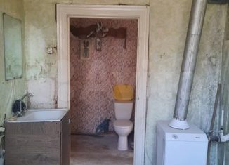 Продаю 1-ком. квартиру, 30 м2, Аксай, улица Чичерина, 136