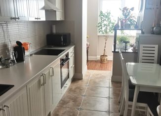 Продажа 2-ком. квартиры, 57.2 м2, Челябинск, Каслинская улица, 62, район Заречье