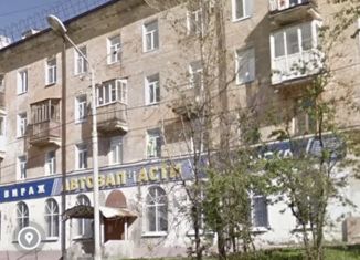 Продам 2-ком. квартиру, 47.4 м2, Соликамск, улица 20-летия Победы, 165