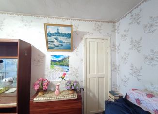 2-ком. квартира на продажу, 41.9 м2, Менделеевск, улица Пушкина, 4