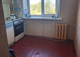 Продажа 2-комнатной квартиры, 43 м2, Чудово, улица Восстания, 29