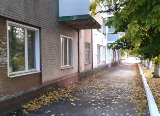 Продам двухкомнатную квартиру, 58 м2, Балашов, улица Володарского, 53