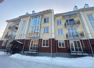 Продам 4-комнатную квартиру, 99 м2, Кострома, Фабричный район, улица Симановского, 27А