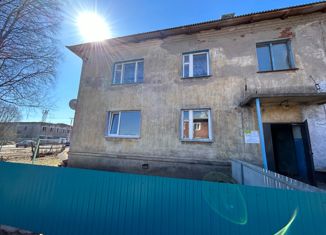 Продаю 2-комнатную квартиру, 41.7 м2, село Каркалай, Школьная улица, 2