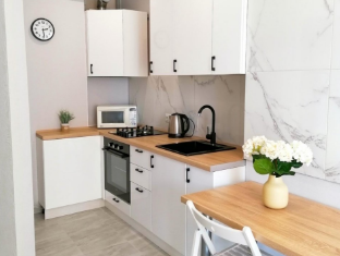Сдам 2-комнатную квартиру, 41 м2, Калининград, Батальная улица, 104