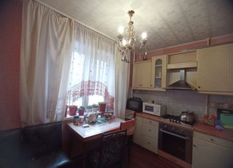 Продается 2-комнатная квартира, 57.8 м2, Брянская область, улица Медведева, 11