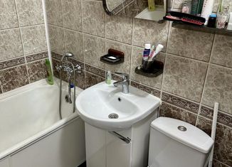 Продажа двухкомнатной квартиры, 41.5 м2, Москва, Краснодарская улица, 46, метро Люблино