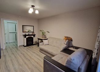 Продам 3-ком. квартиру, 62.5 м2, Шлиссельбург, улица Малоневский Канал, 12