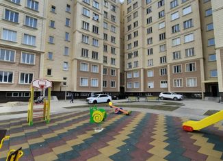 Продам пятикомнатную квартиру, 260 м2, Нальчик, Московская улица, 3А, район Предгорный