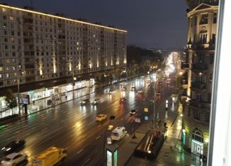 Продаю четырехкомнатную квартиру, 115.2 м2, Москва, улица Земляной Вал, 38-40/15с9, улица Земляной Вал