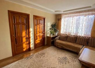 Продается четырехкомнатная квартира, 62 м2, Каменск-Шахтинский, Астаховский переулок, 84А