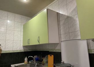 Трехкомнатная квартира на продажу, 59.3 м2, Москва, улица Генерала Тюленева, 31, метро Тёплый Стан
