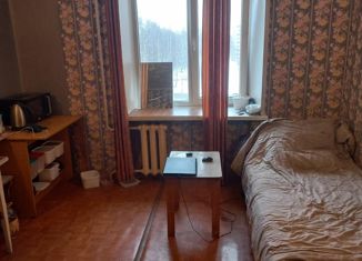 Продам комнату, 14 м2, Нижнекамск, проспект Вахитова, 9