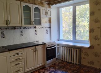 Продаю двухкомнатную квартиру, 44.1 м2, Альметьевск, улица Автомобилистов, 4