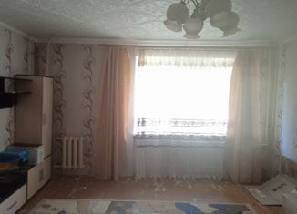 Продается двухкомнатная квартира, 58.5 м2, Североуральск, улица Свердлова, 40