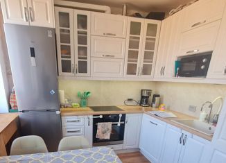 2-ком. квартира на продажу, 43.1 м2, Большой Камень, Юбилейная улица, 1