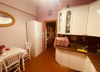 Продажа трехкомнатной квартиры, 76.2 м2, Москва, улица Винокурова, 12к3, метро Академическая
