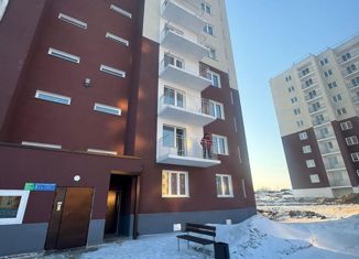 Продаю 2-комнатную квартиру, 58 м2, Кемеровская область, Кузбасский проспект, 26